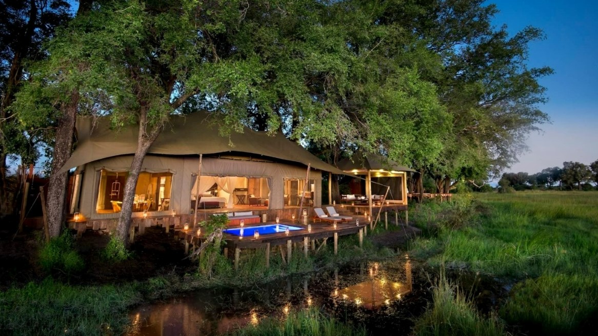 Duba-Plains-Camp-canvas-tent A luxury safari tent of Duba Plains Camp