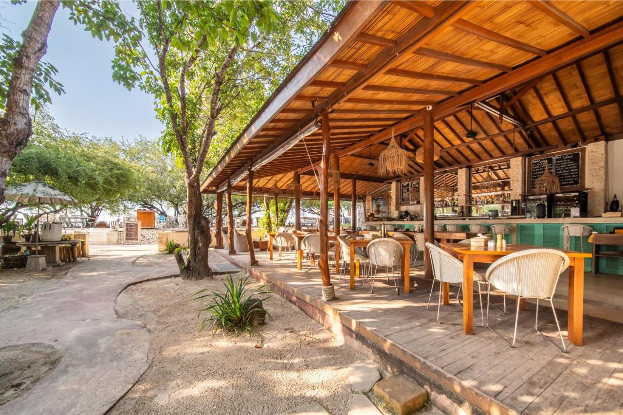 Wilson's Retreat Gili T
